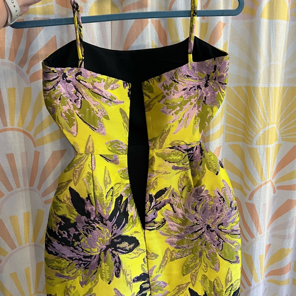 Mini Dress - Picture 3 of 4